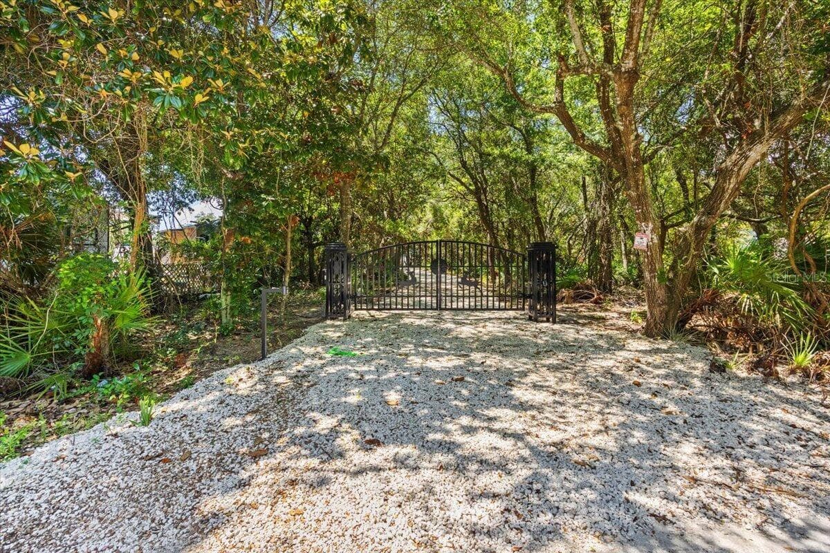Single Family Residence at 609 CALHOUN AVE, DESTIN, photo 5 of 83