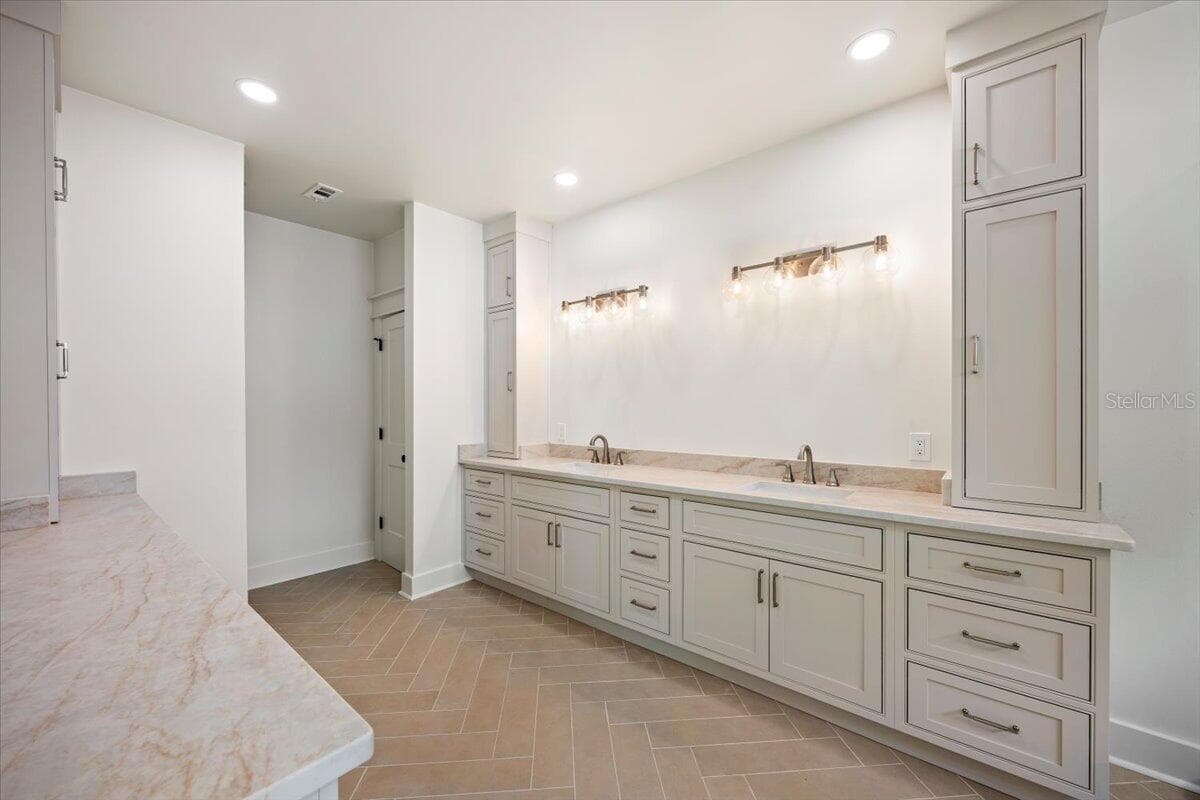 Single Family Residence at 609 CALHOUN AVE, DESTIN, photo 56 of 83