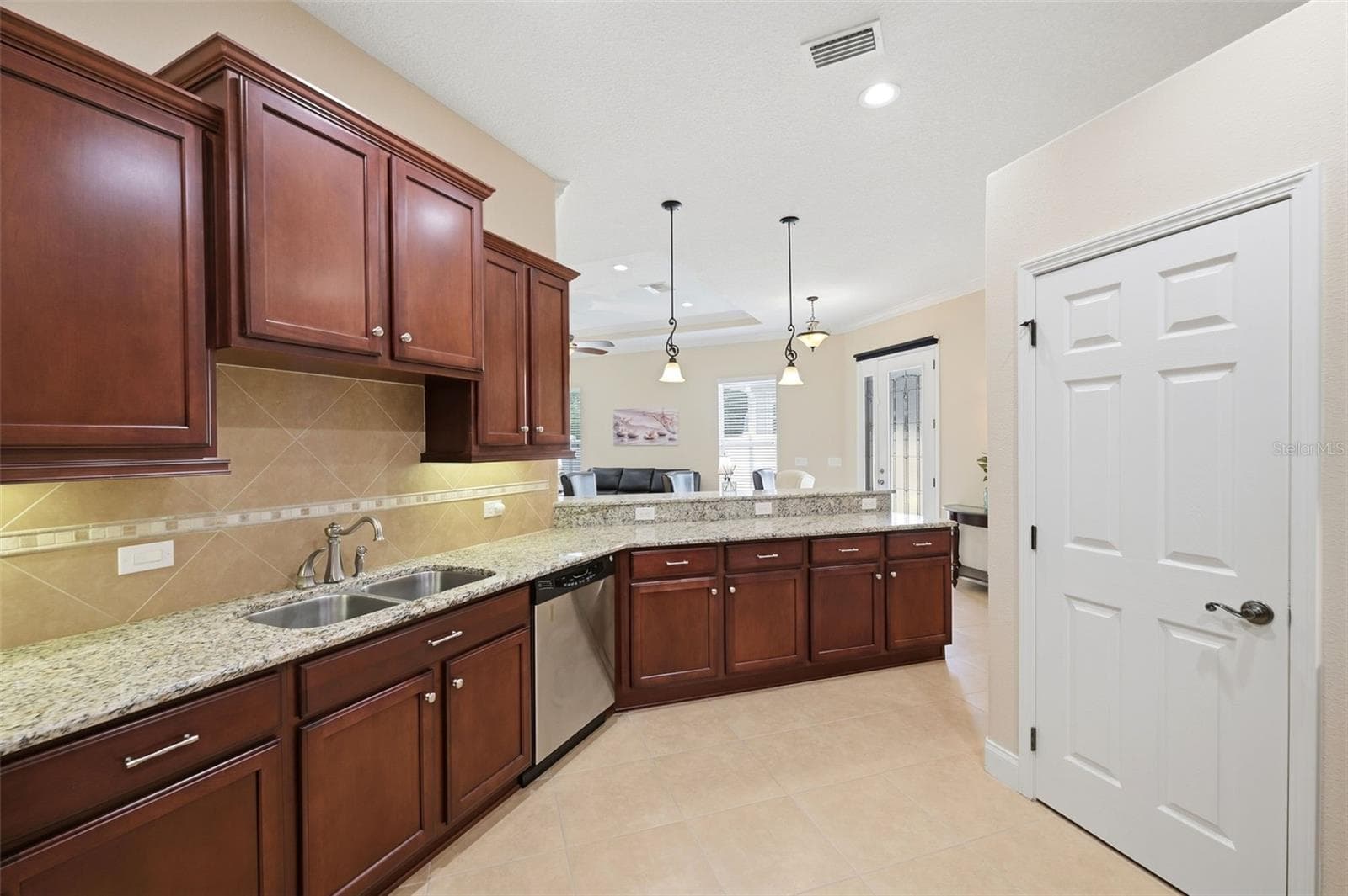 Villa at 2901 DEVONOAK BLVD, LAND O LAKES, photo 6 of 47