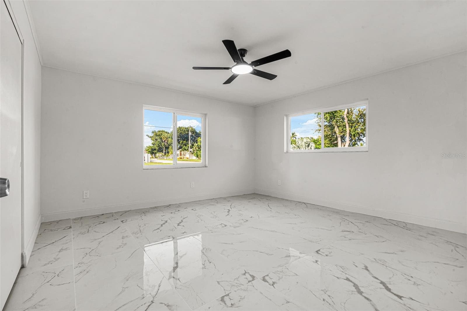 Single Family Residence at 4405 PINFISH LN, PALMETTO, photo 15 of 41