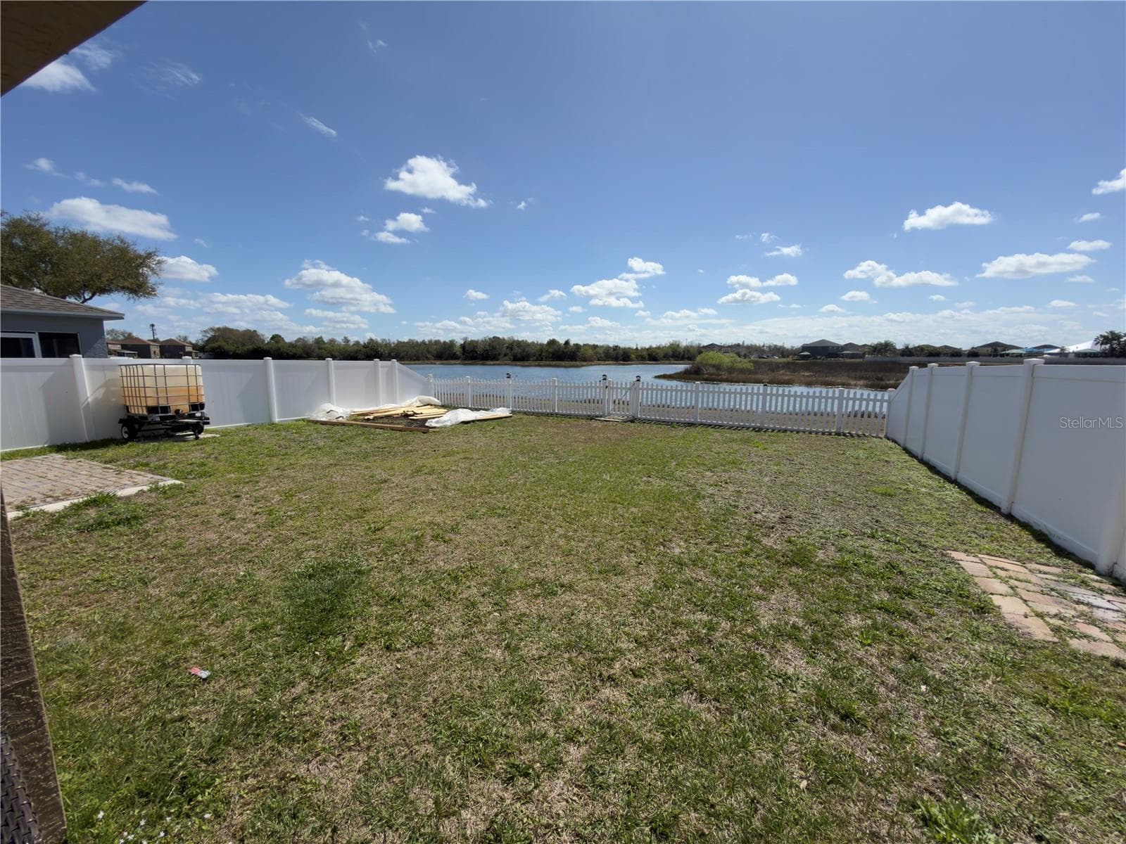 Patio with Pond View - 8103 TAR HOLLOW DR, GIBSONTON
