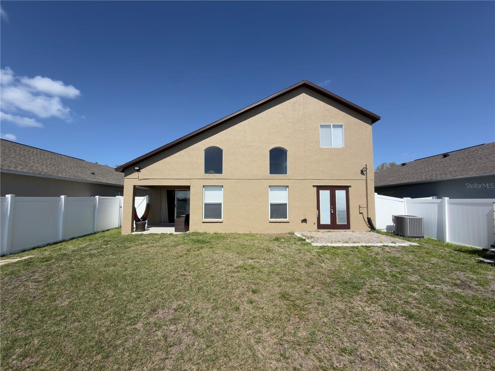 Property Back View - 8103 TAR HOLLOW DR, GIBSONTON