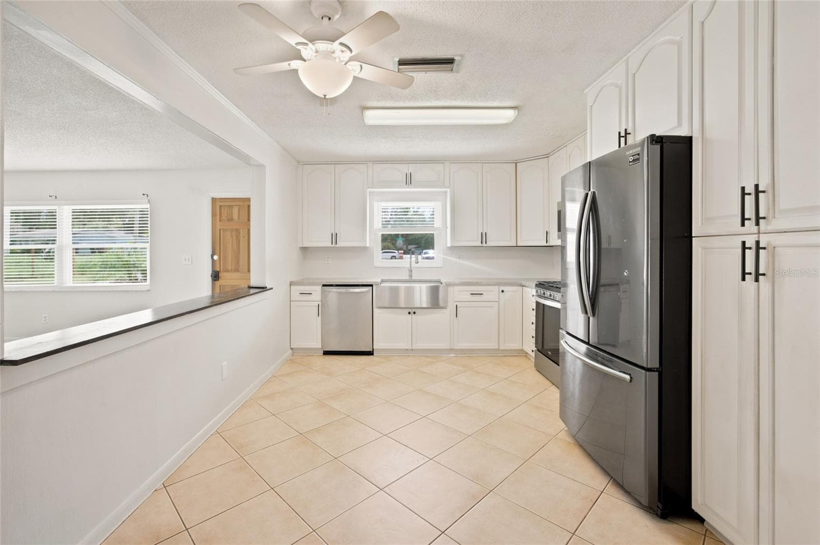 Single Family Residence at 3807 SE 8TH ST, OCALA, photo 5 of 33