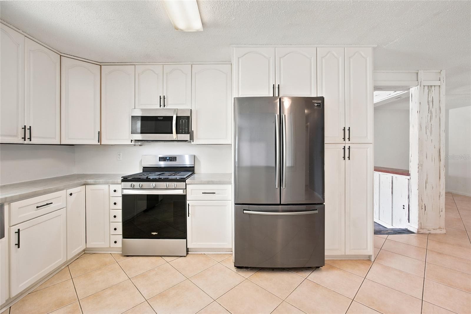 Single Family Residence at 3807 SE 8TH ST, OCALA, photo 6 of 33