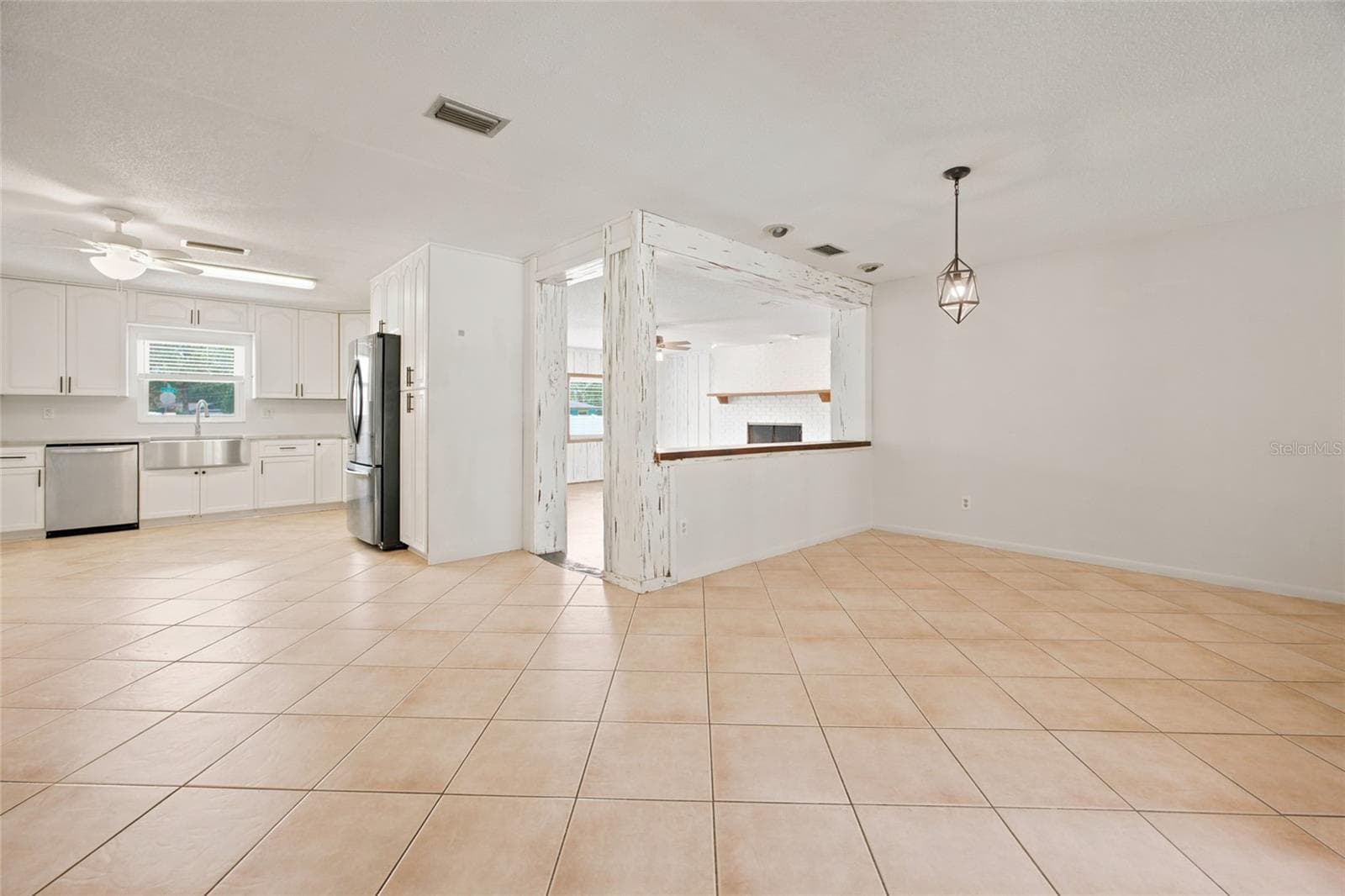 Single Family Residence at 3807 SE 8TH ST, OCALA, photo 9 of 33