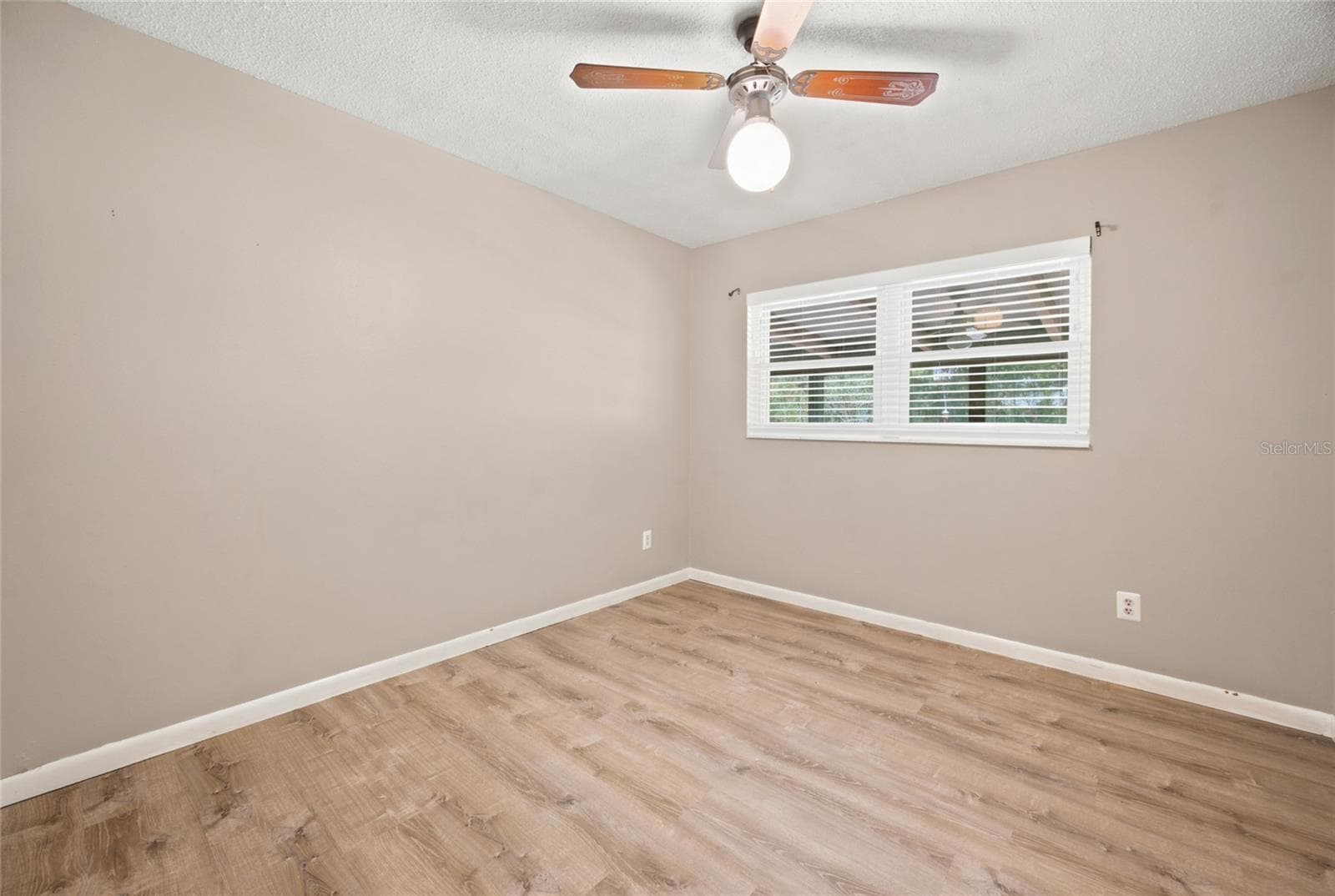 Single Family Residence at 3807 SE 8TH ST, OCALA, photo 15 of 33
