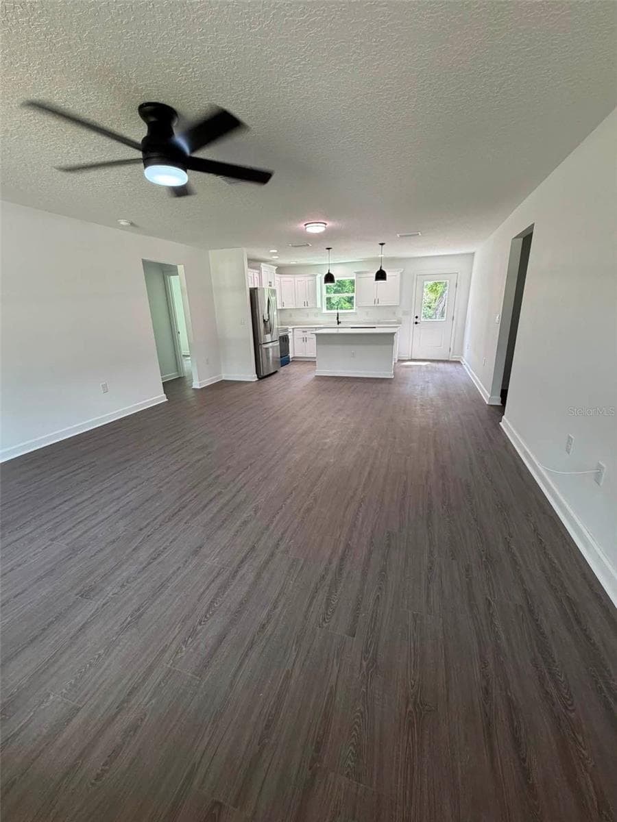 Single Family Residence at 13953 SE 51ST CT, SUMMERFIELD, photo 3 of 13