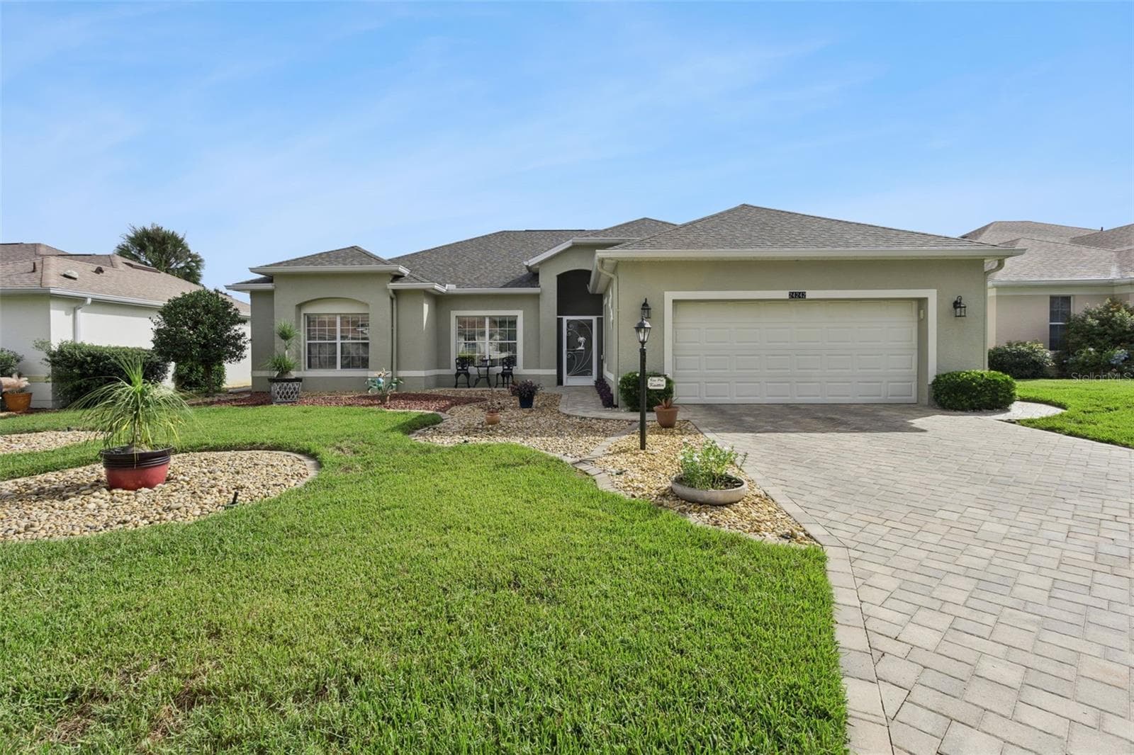 24242 E BELLE MEDE DR