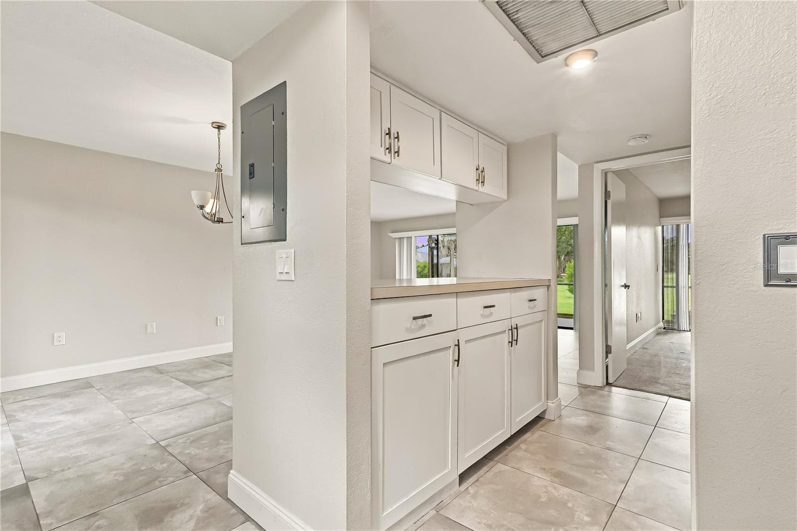 Villa at 260 MICHAELS CIR, OLDSMAR, photo 37 of 65