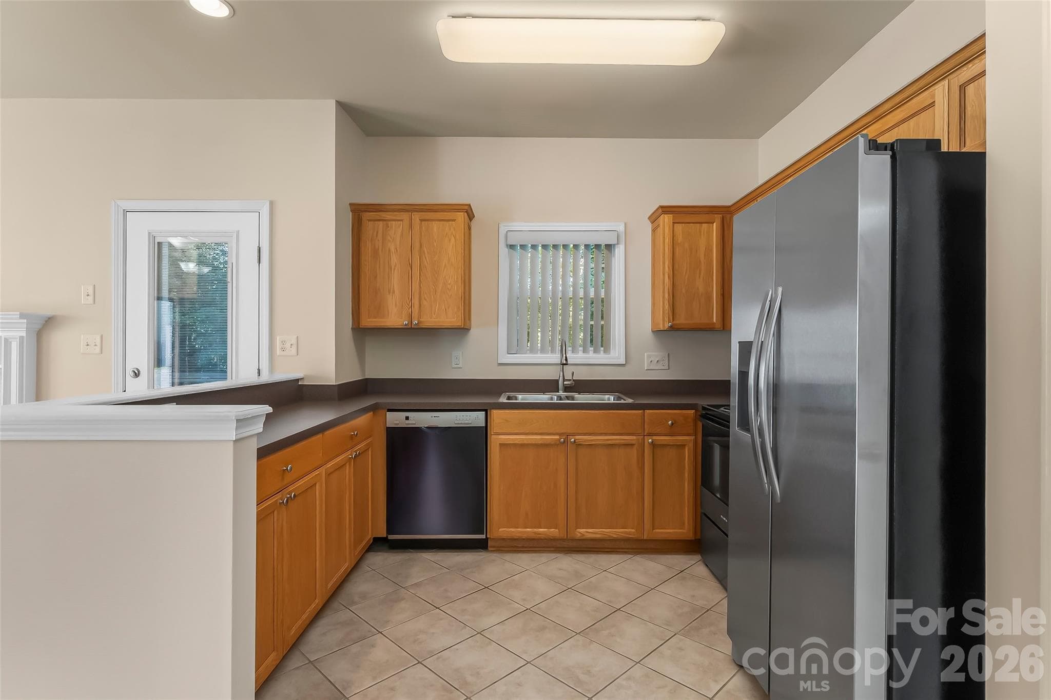 Condominium at 1360 21st Avenue NE, Hickory, photo 5 of 30
