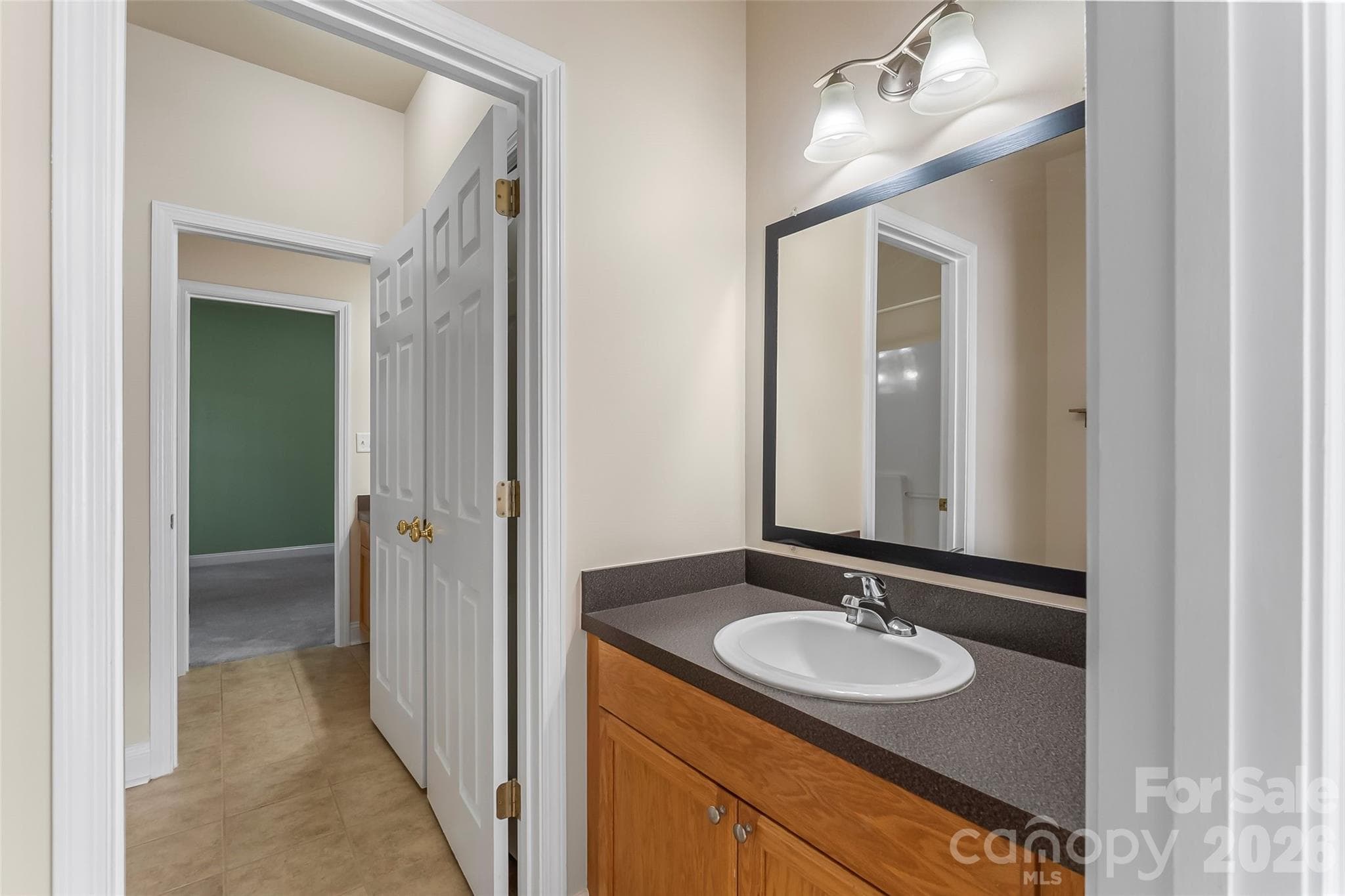 Condominium at 1360 21st Avenue NE, Hickory, photo 22 of 30