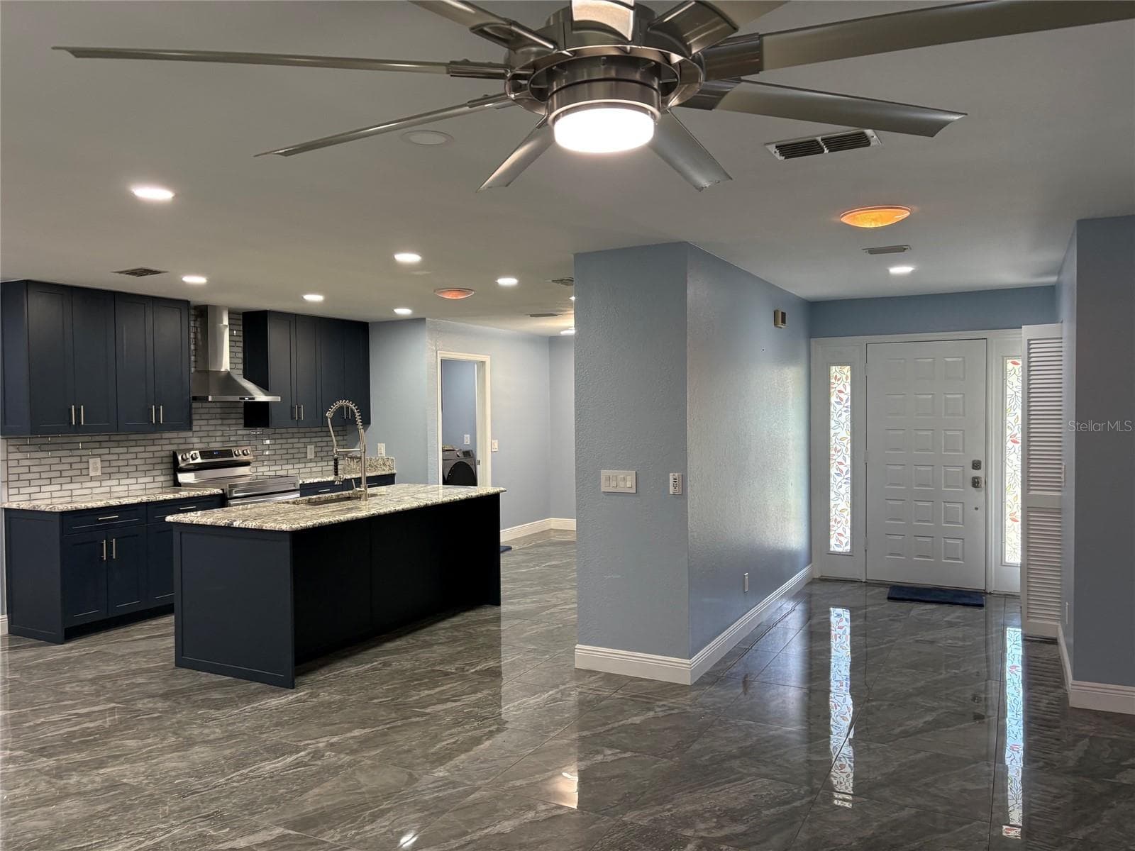 Great room view - 19005 SW 98TH LOOP, DUNNELLON