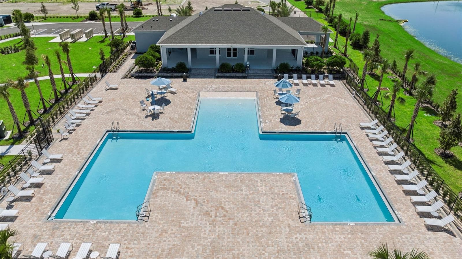 Single Family Residence at 1495 MORNING WALK DR, ORMOND BEACH, photo 24 of 26
