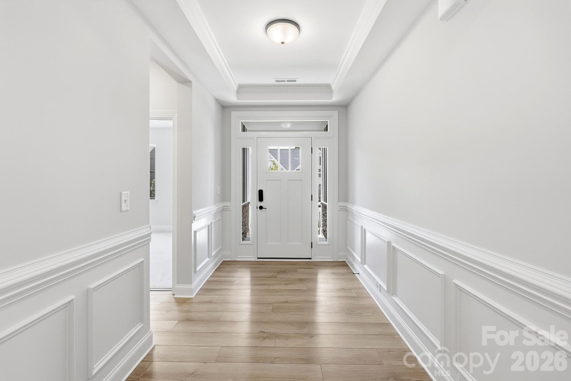 Entryway - Monroe