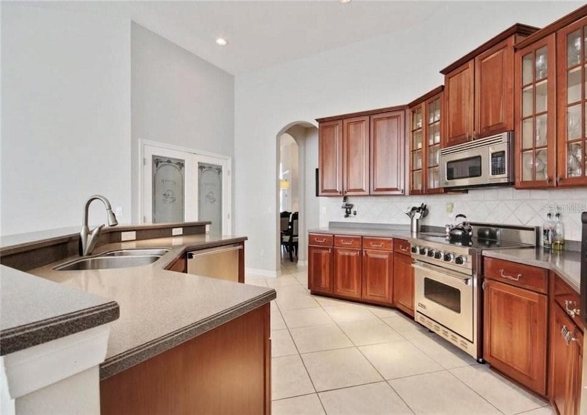 Single Family Residence at 8552 KESWICK POINTE DR, ORLANDO, photo 15 of 58