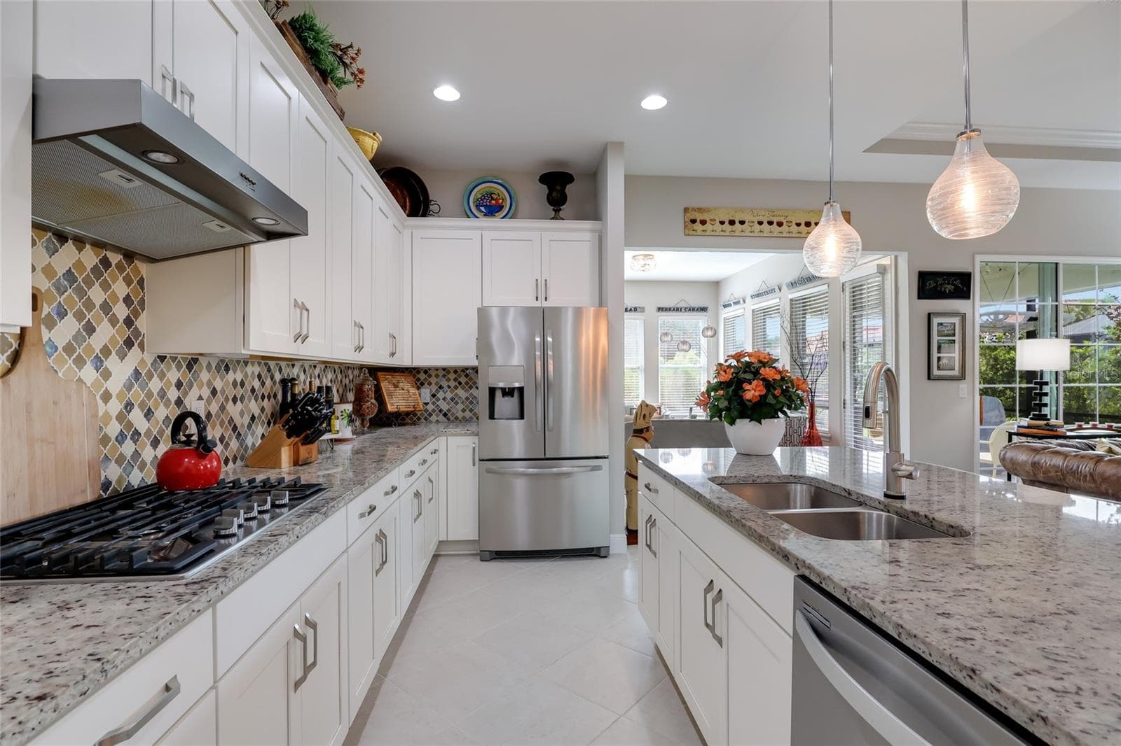 Kitchen - 4621 ROYAL DORNOCH CIR, BRADENTON