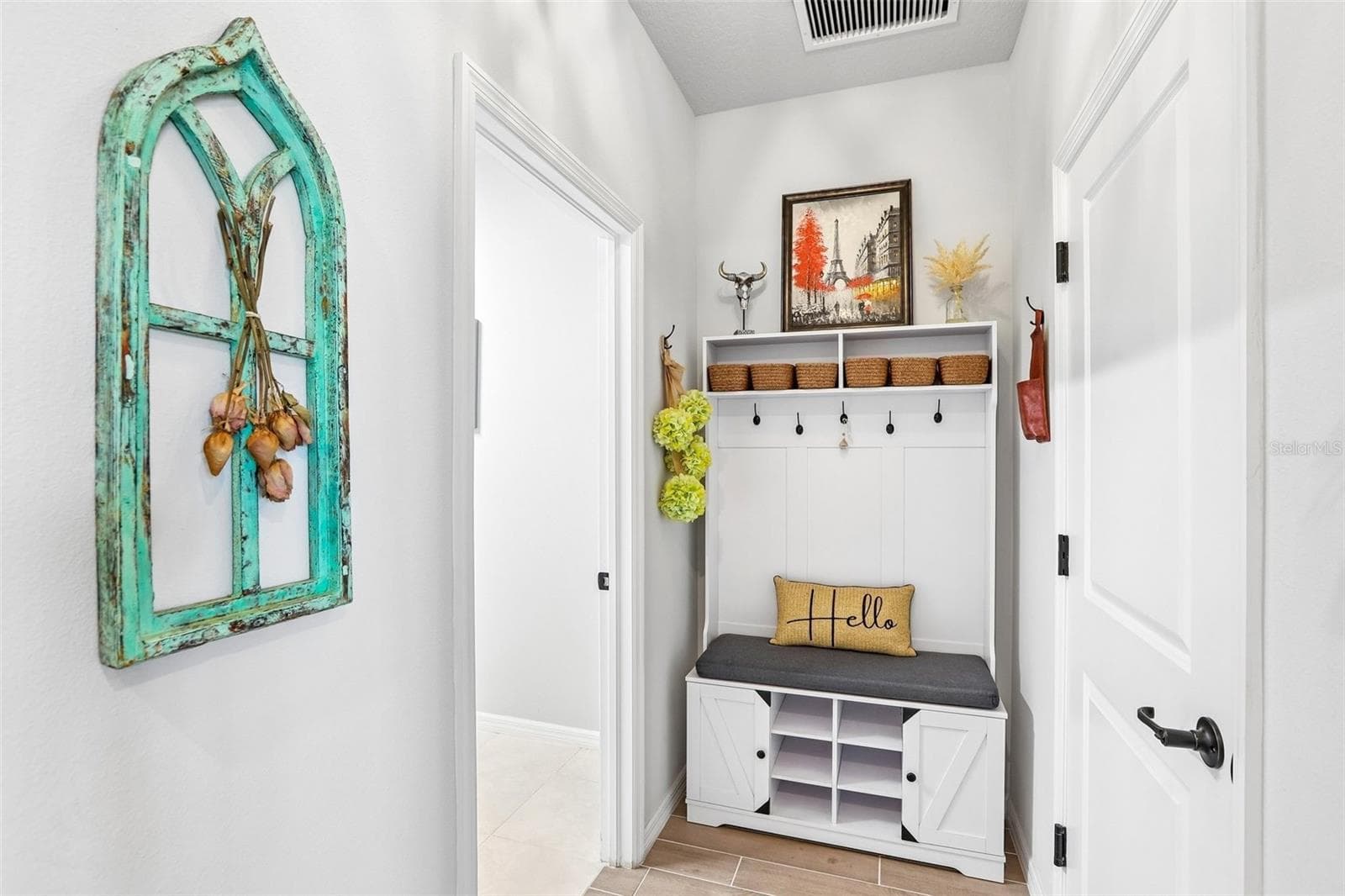 Single Family Residence at 32515 CARMELA CIR, SAN ANTONIO, photo 19 of 35