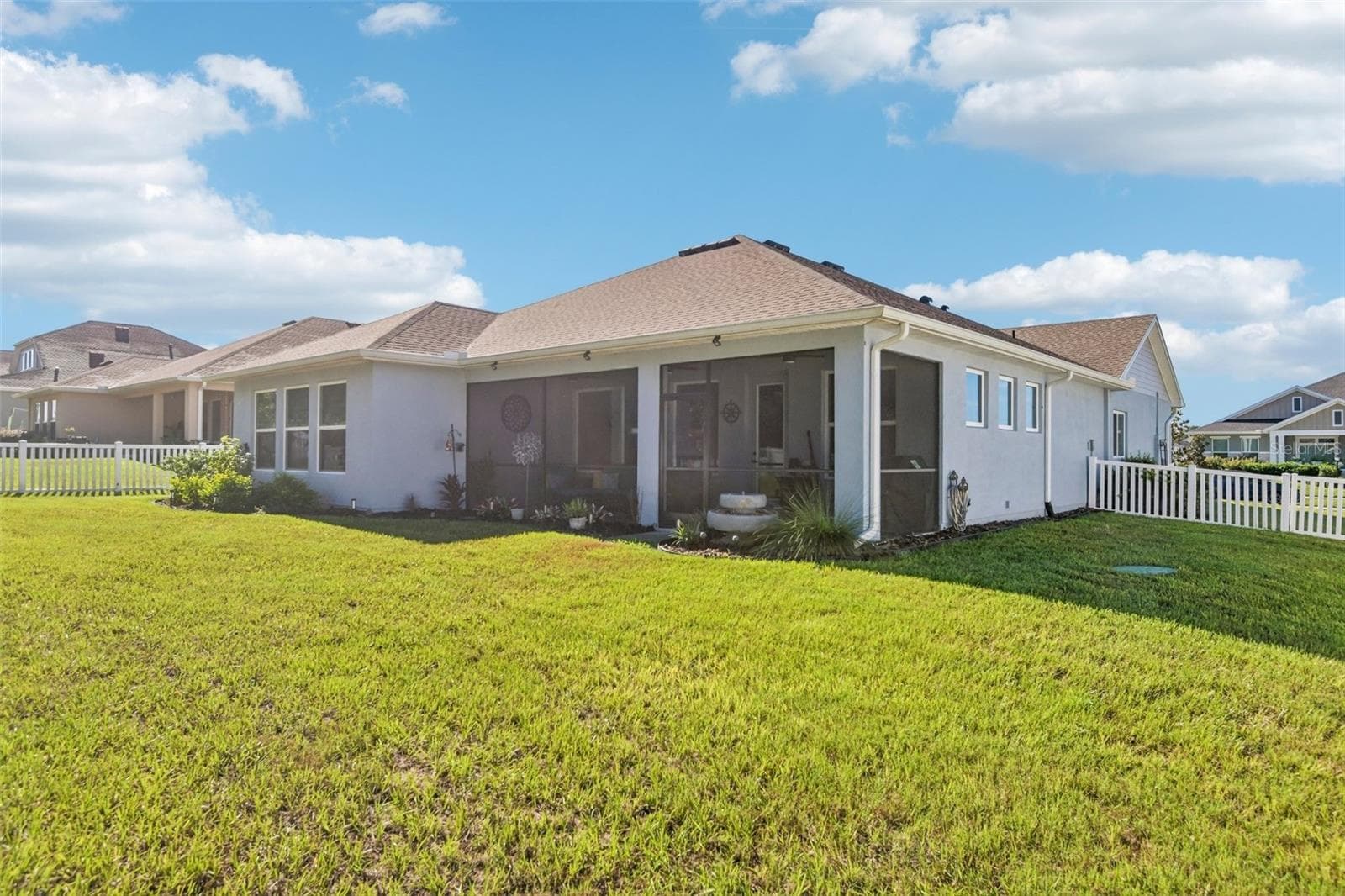 Single Family Residence at 32515 CARMELA CIR, SAN ANTONIO, photo 29 of 35