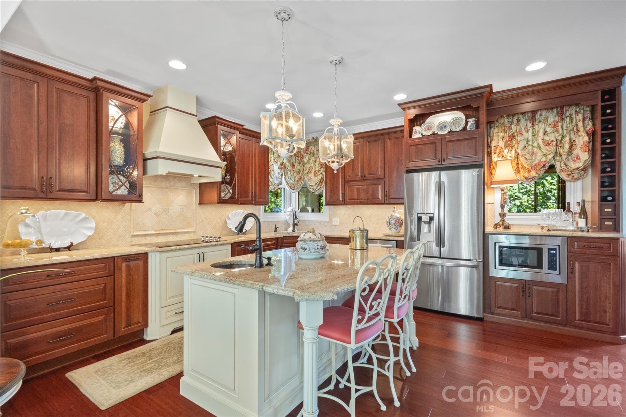 Single Family Residence at 135 Ridgetop Road, Mooresville, photo 5 of 48