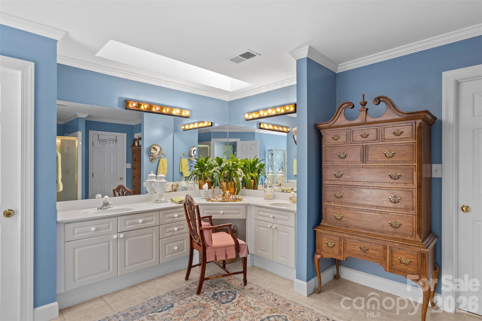 Single Family Residence at 135 Ridgetop Road, Mooresville, photo 21 of 48