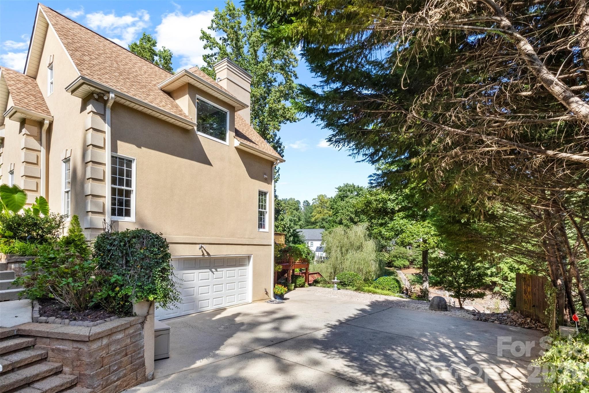 Single Family Residence at 135 Ridgetop Road, Mooresville, photo 44 of 48