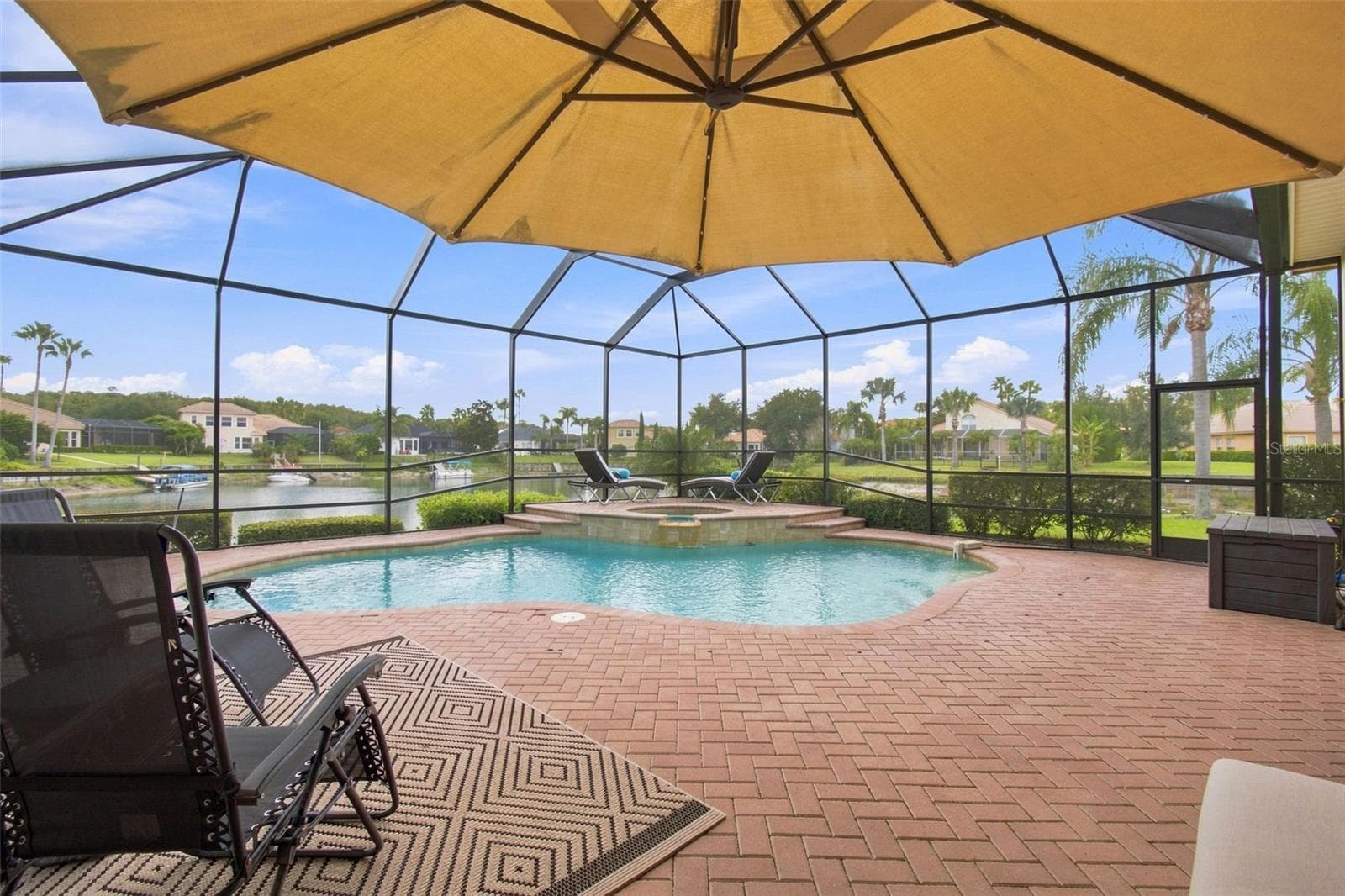 Single Family Residence at 10801 BARBADOS ISLE DR, TAMPA, photo 5 of 100