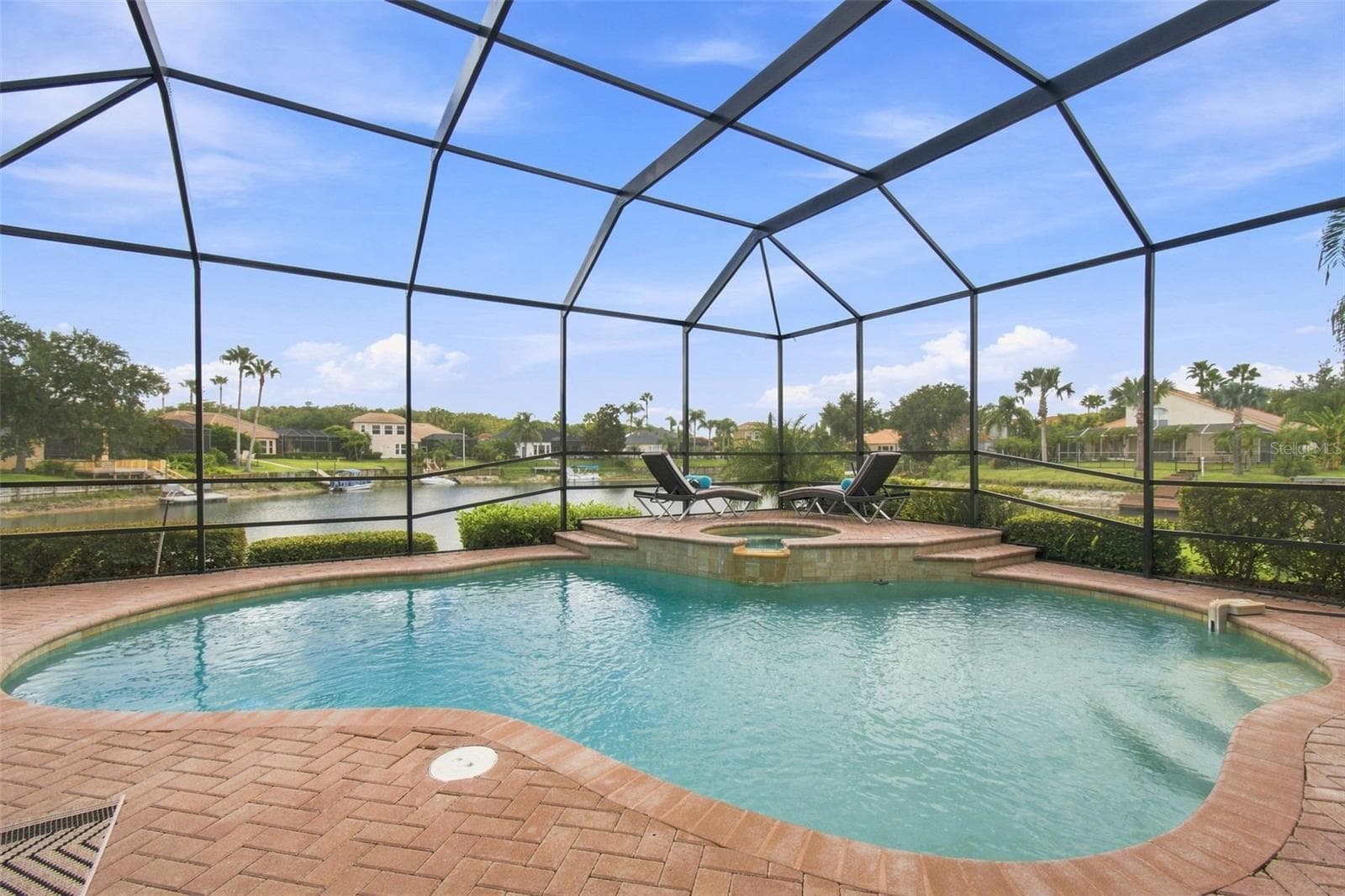 Single Family Residence at 10801 BARBADOS ISLE DR, TAMPA, photo 8 of 100