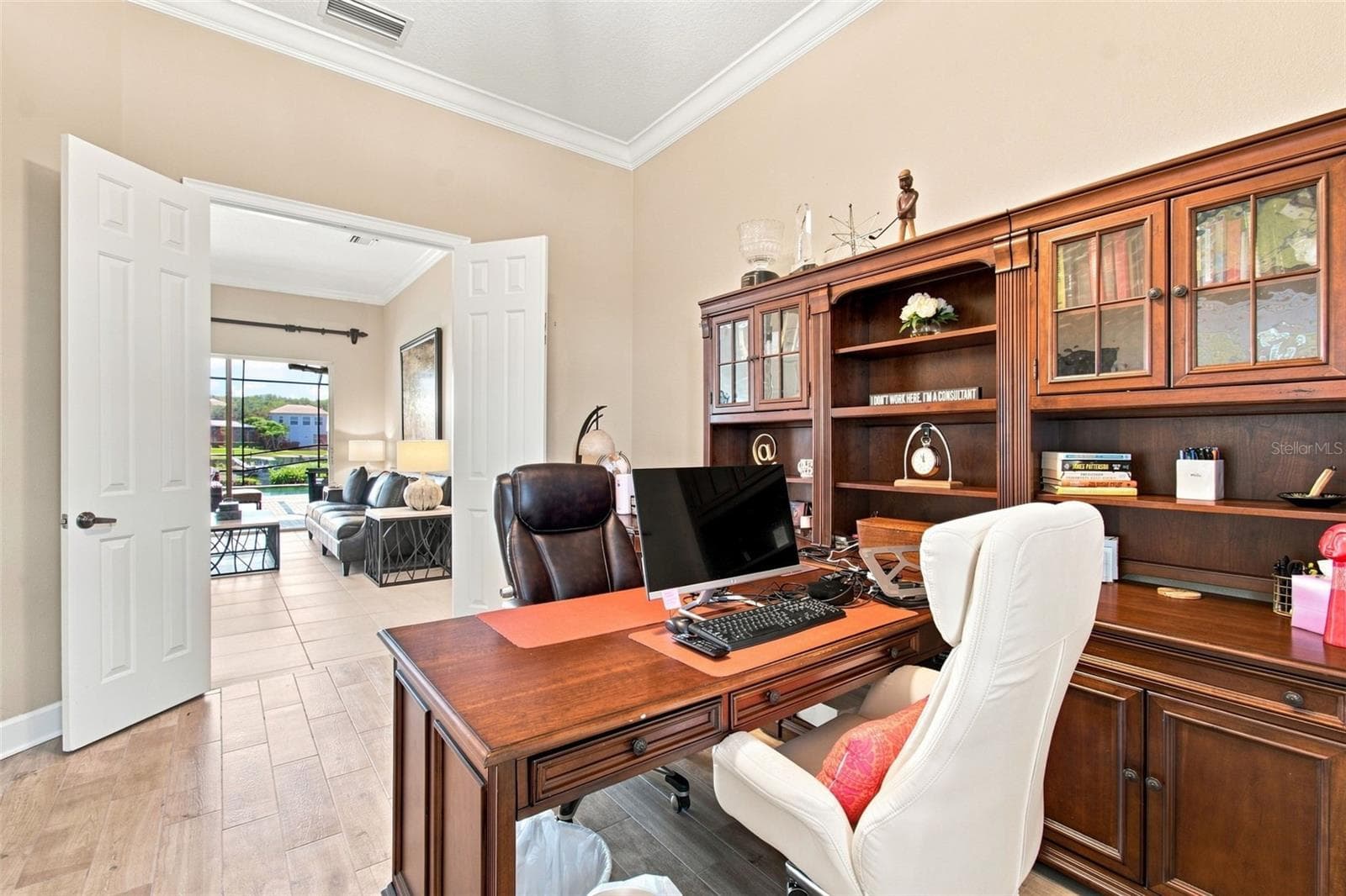 Single Family Residence at 10801 BARBADOS ISLE DR, TAMPA, photo 30 of 100