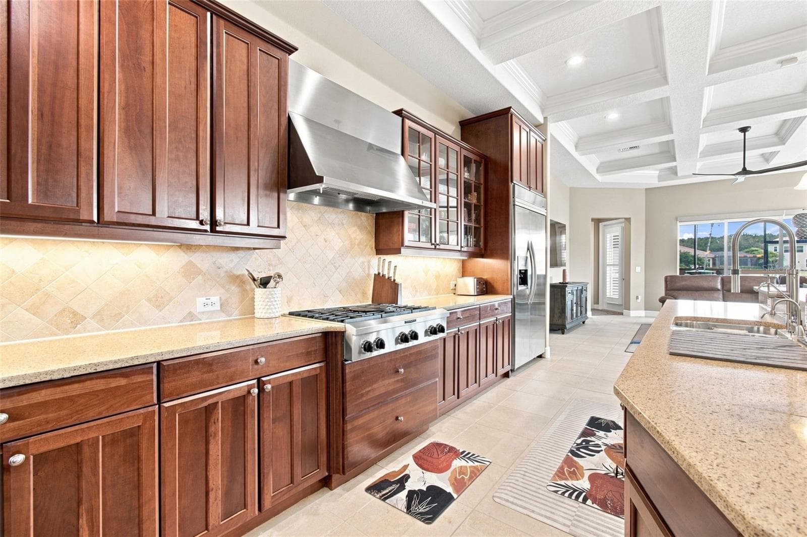 Single Family Residence at 10801 BARBADOS ISLE DR, TAMPA, photo 41 of 100