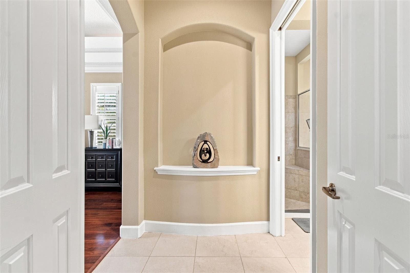 Single Family Residence at 10801 BARBADOS ISLE DR, TAMPA, photo 45 of 100
