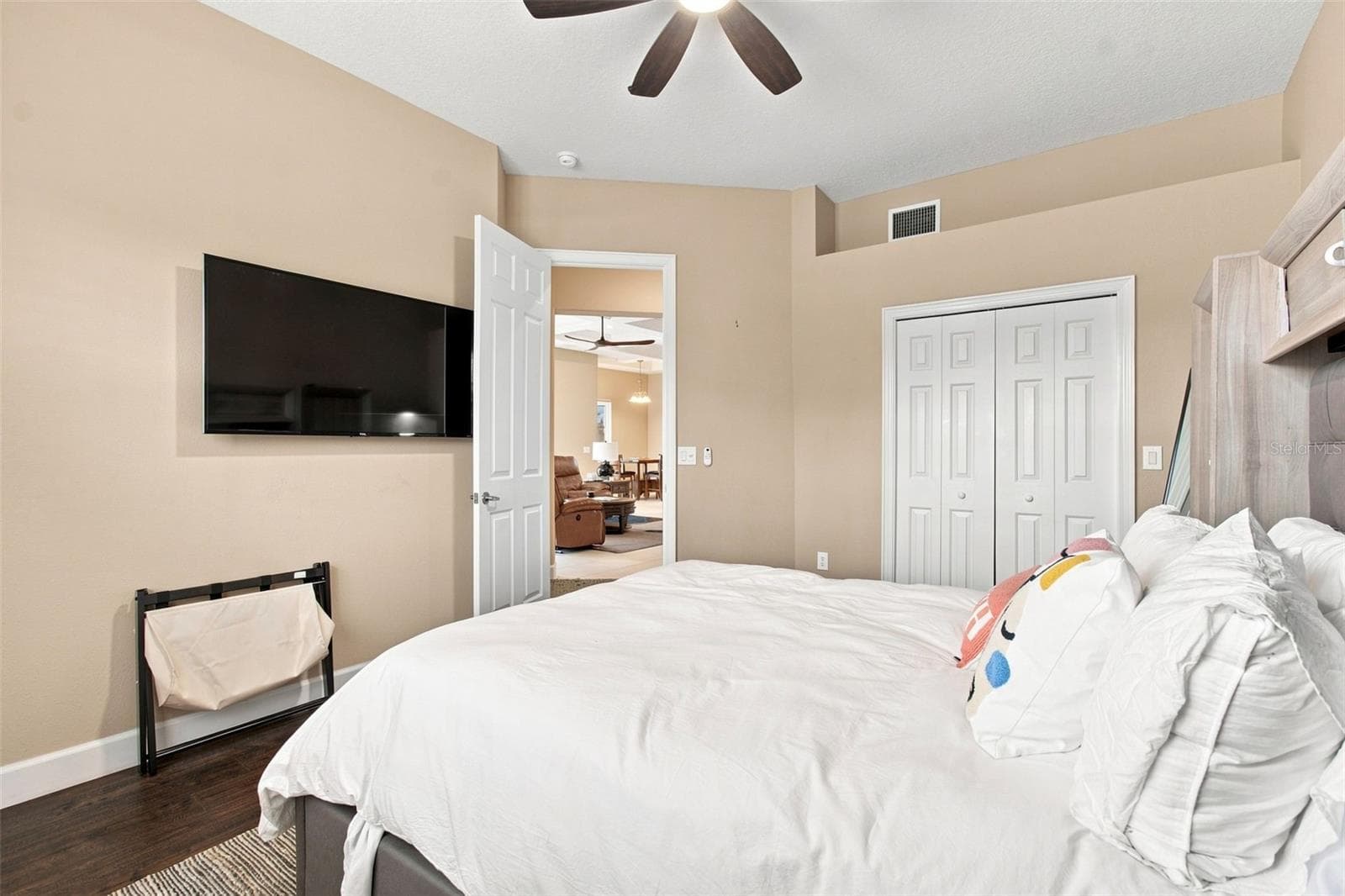 Single Family Residence at 10801 BARBADOS ISLE DR, TAMPA, photo 75 of 100