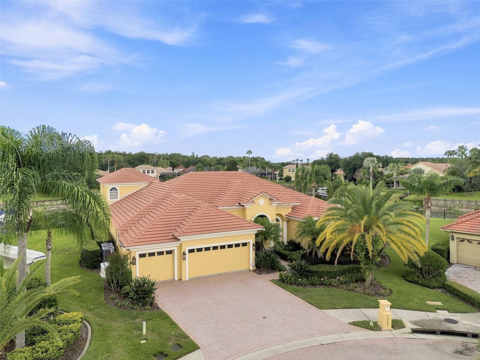 Single Family Residence at 10801 BARBADOS ISLE DR, TAMPA, photo 81 of 100
