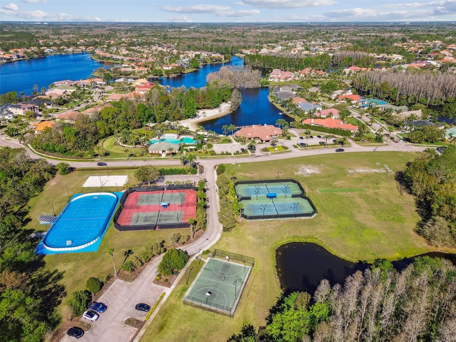 Single Family Residence at 10801 BARBADOS ISLE DR, TAMPA, photo 87 of 100