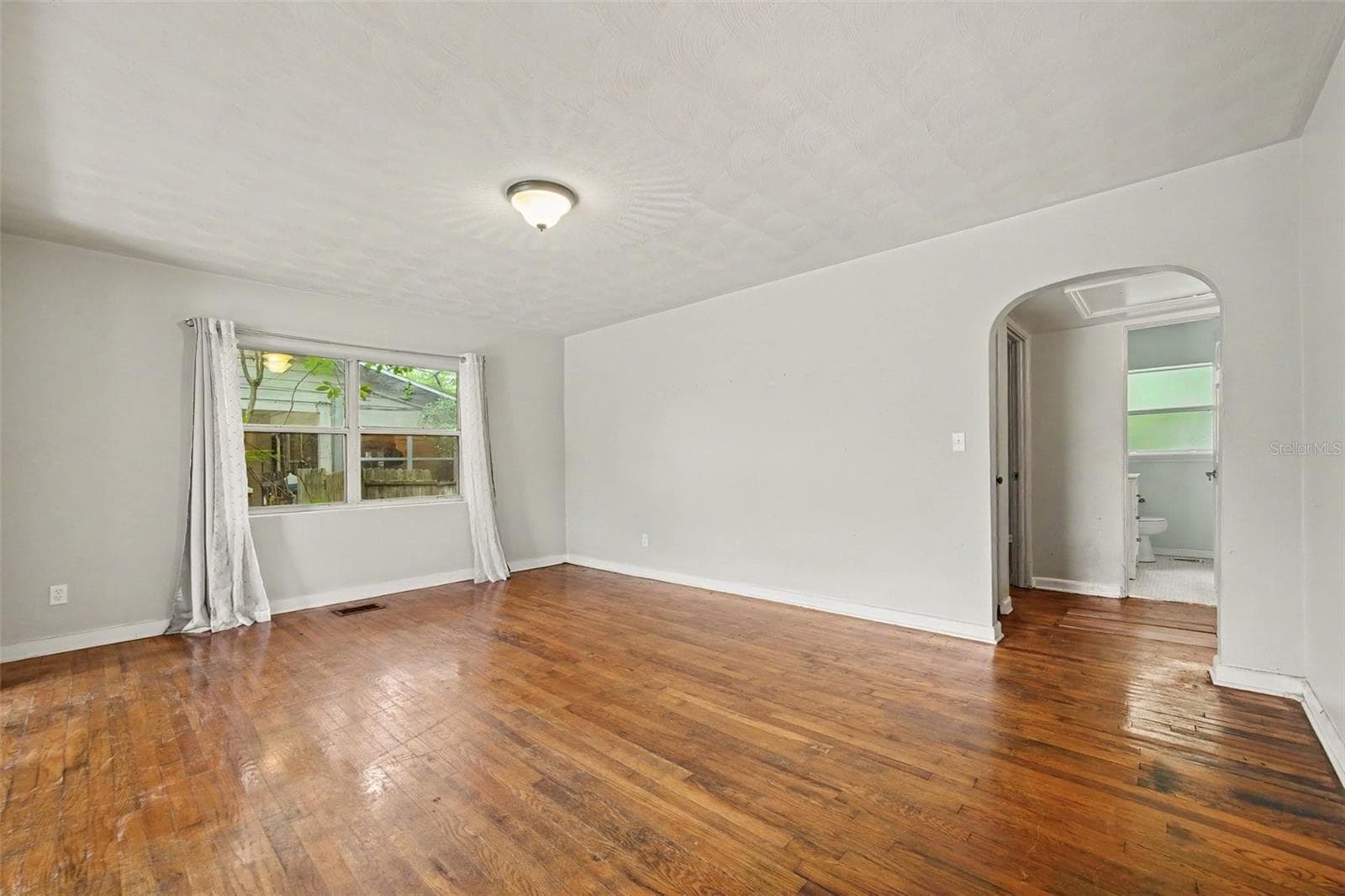 Single Family Residence at 150 WESTWOOD AVE, DELAND, photo 14 of 23
