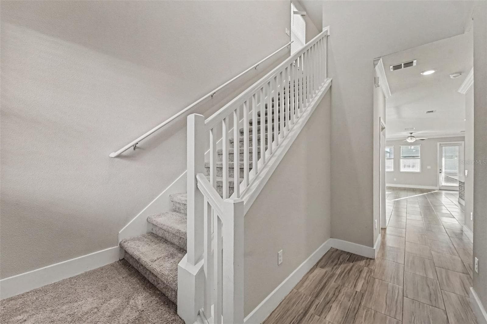 Single Family Residence at 9604 LITTLE BLUESTEM DR, LAND O LAKES, photo 5 of 32