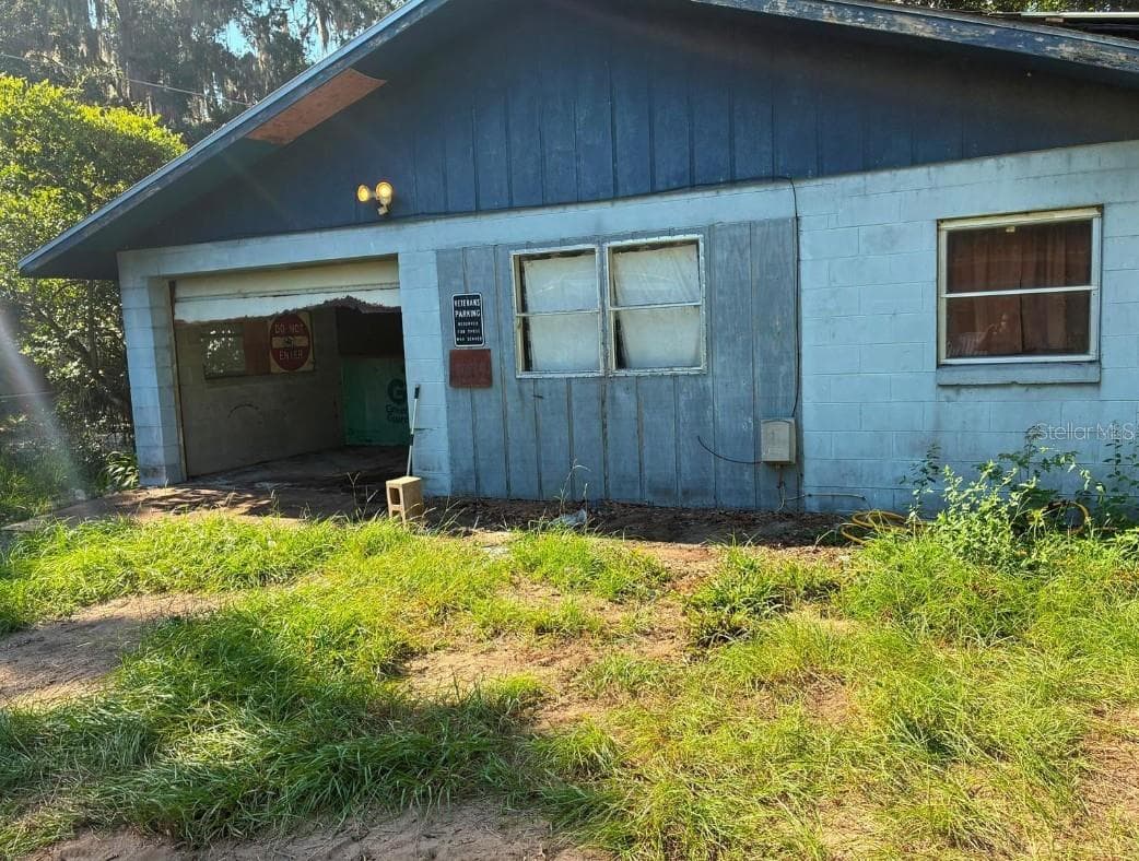 Duplex at 17990 SE 51ST ST, OCKLAWAHA, photo 3 of 56