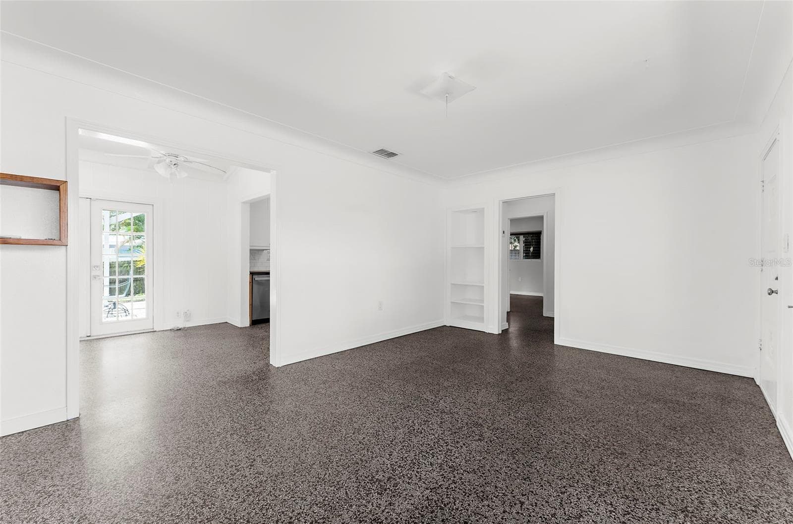 Single Family Residence at 2488 DAVIS BLVD, SARASOTA, photo 10 of 47