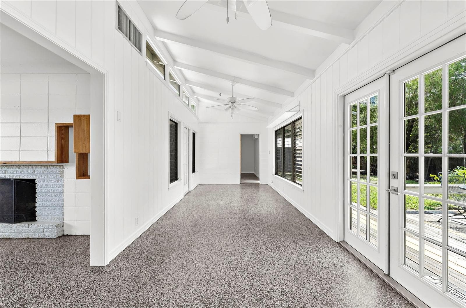 Single Family Residence at 2488 DAVIS BLVD, SARASOTA, photo 18 of 47
