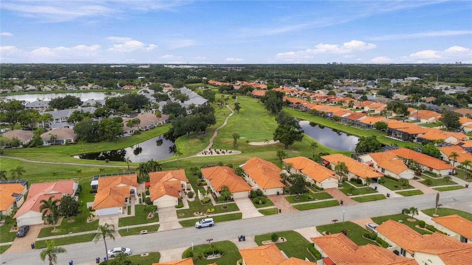 Single Family Residence at 4712 PERIDIA BLVD E, BRADENTON, photo 3 of 57