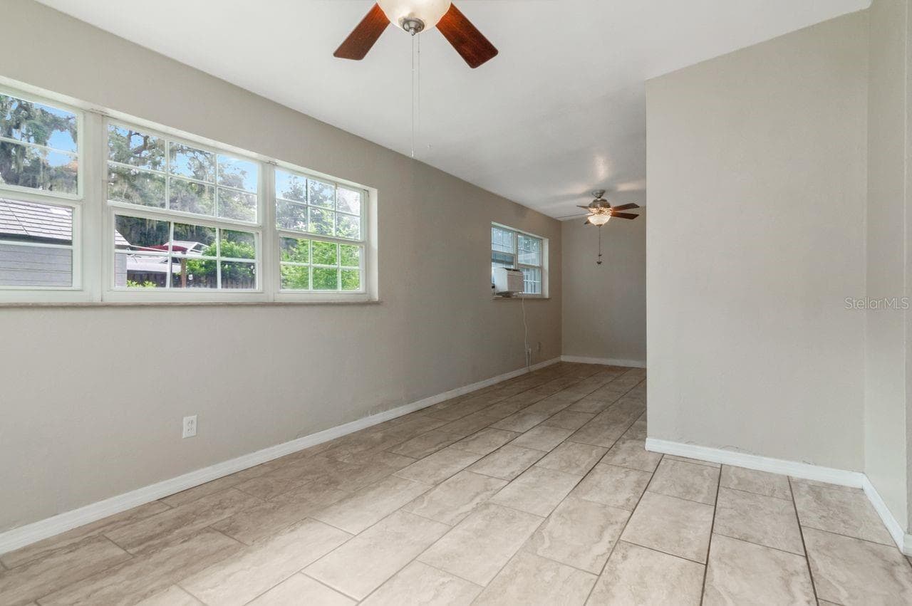 Single Family Residence at 416 BROXBURN AVE, TEMPLE TERRACE, photo 22 of 37