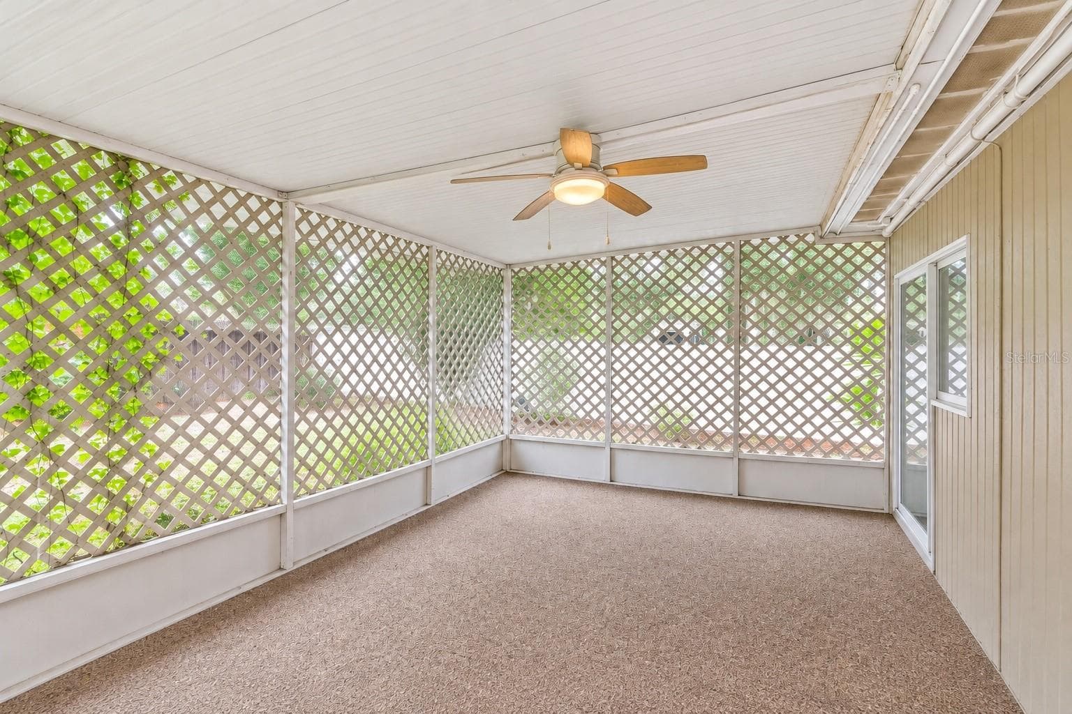 Single Family Residence at 416 BROXBURN AVE, TEMPLE TERRACE, photo 30 of 37