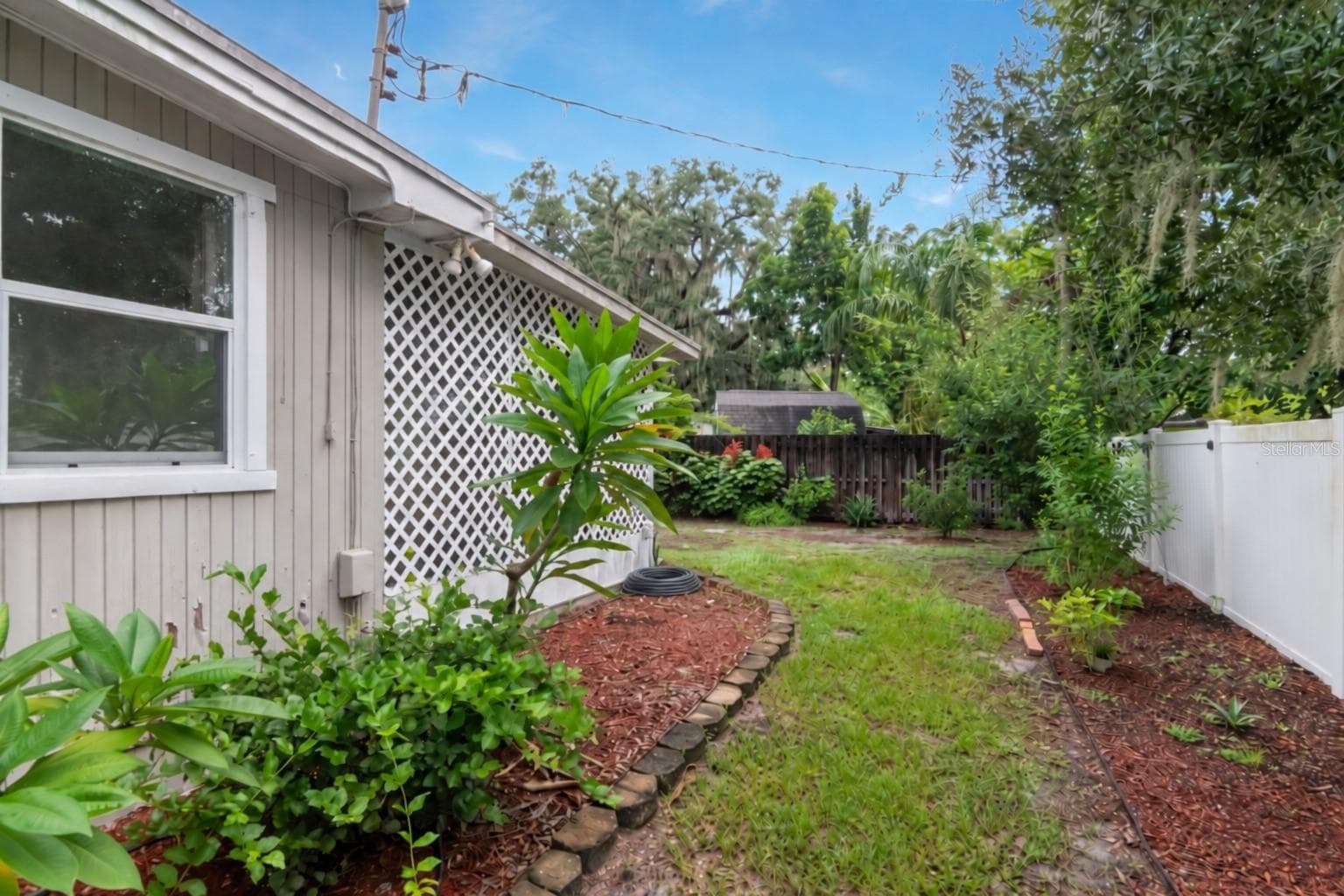 Single Family Residence at 416 BROXBURN AVE, TEMPLE TERRACE, photo 32 of 37