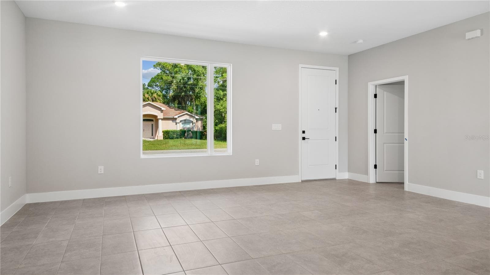 Single Family Residence at 9964 SW 39TH TER, OCALA, photo 13 of 15