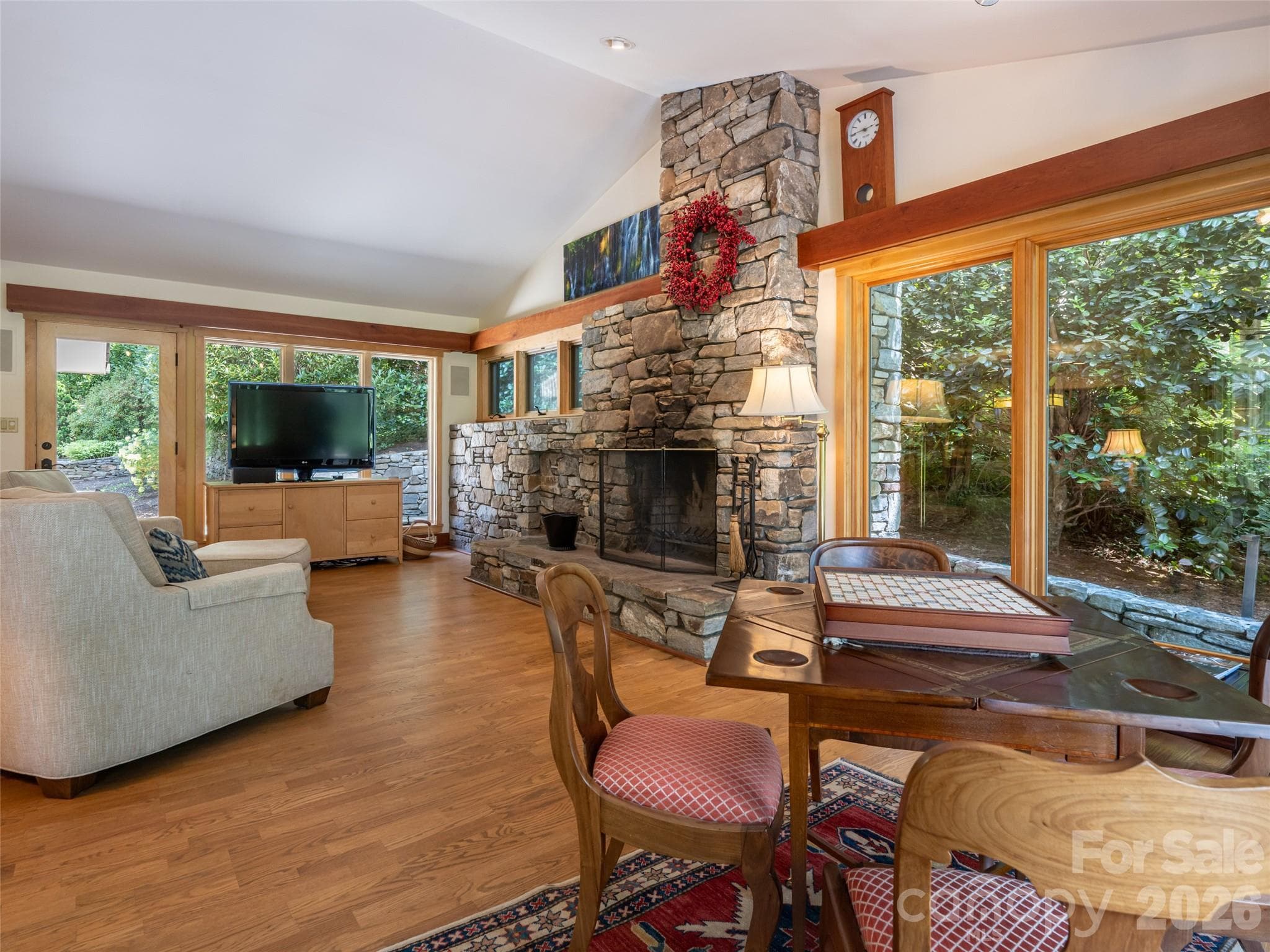 Family Room 2 - 17 Amherst Road, Biltmore Forest