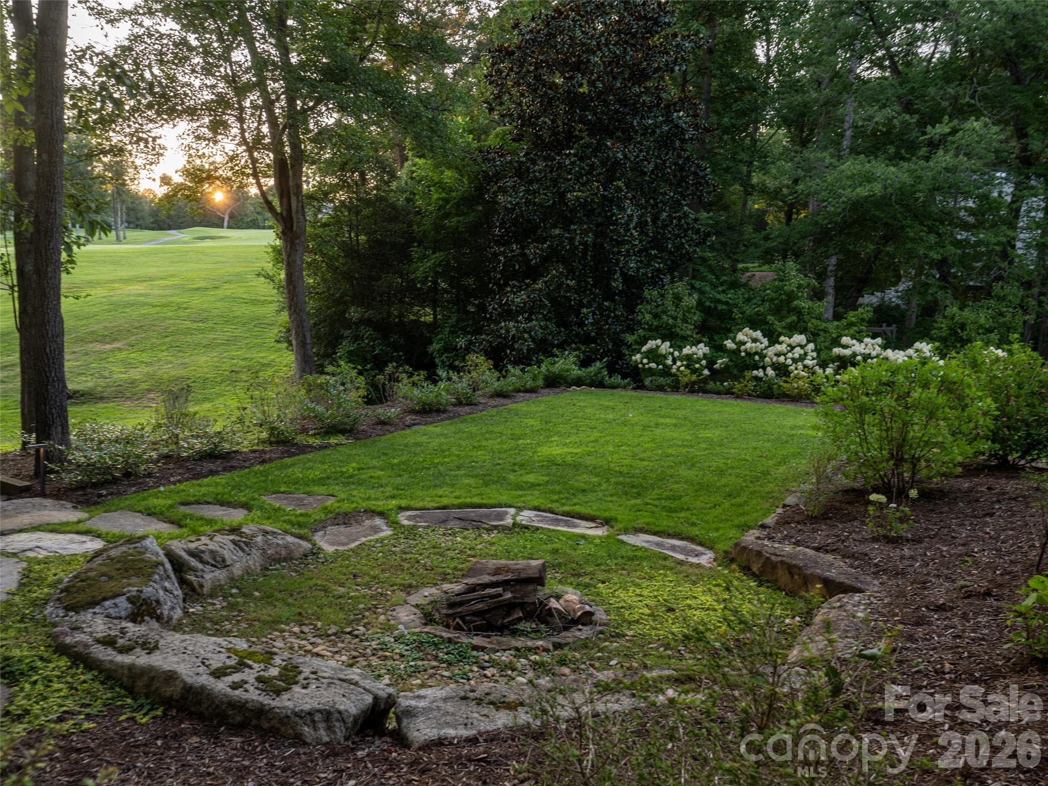 Rear Yard Fire Pit - 17 Amherst Road, Biltmore Forest