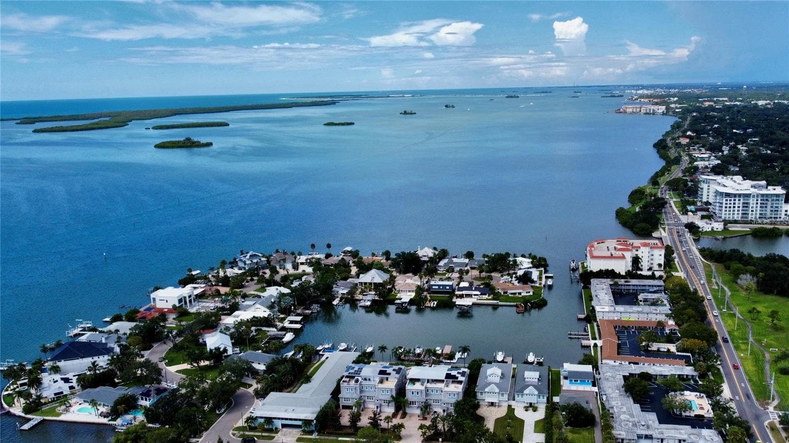 Single Family Residence at 408 PRINCESS ST, CLEARWATER, photo 74 of 77