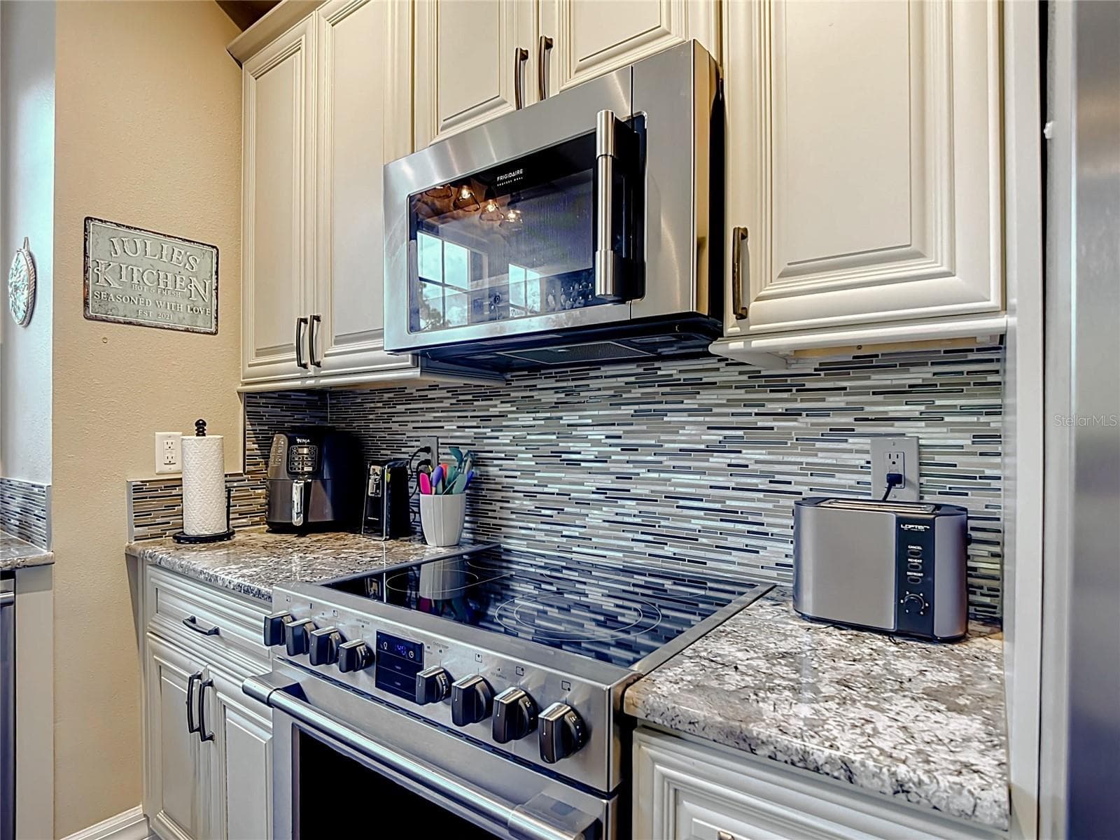 Condominium at 509 MIRASOL CIR #302, CELEBRATION, photo 20 of 45