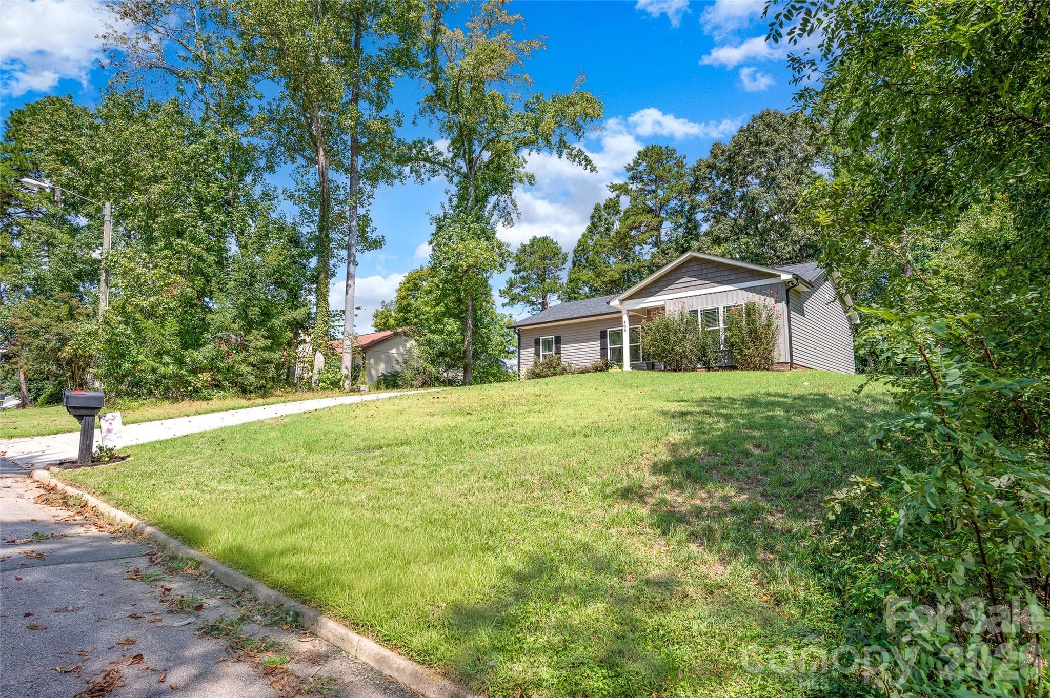 Single Family Residence at 508 Willow Road, Salisbury, photo 28 of 31