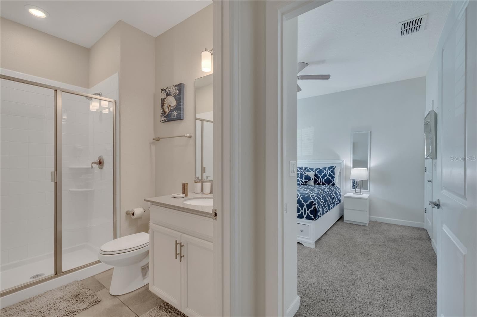 Bathroom 1 - 1557 SANDBAGGER DR, DAVENPORT
