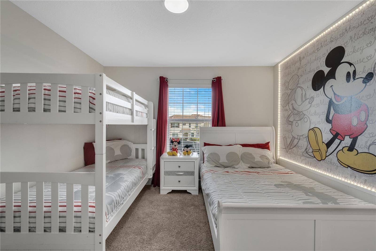 Bedroom 2 - 1557 SANDBAGGER DR, DAVENPORT